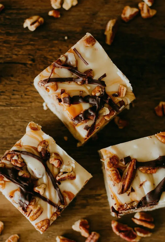 Turtle Cheesecake Fudge *8 oz*